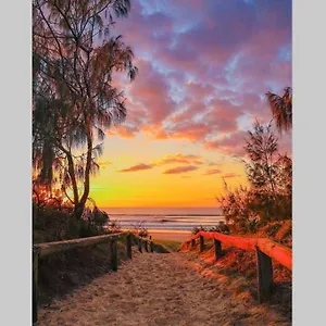 Malibu - Peregian Apartment